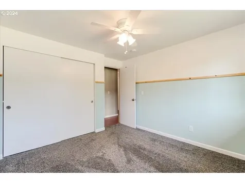 15843 Ne Thompson Court Portland OR 97230