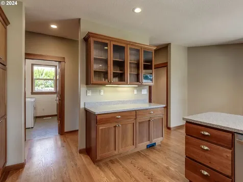 15894 Altona Lane Oregon City OR 97045