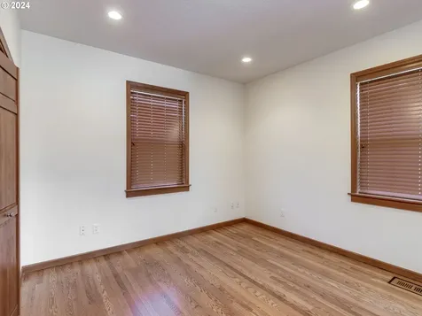 15894 Altona Lane Oregon City OR 97045