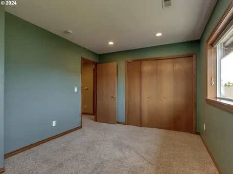 15894 Altona Lane Oregon City OR 97045