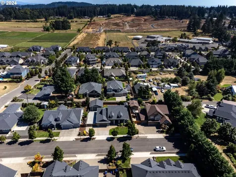 15894 Altona Lane Oregon City OR 97045