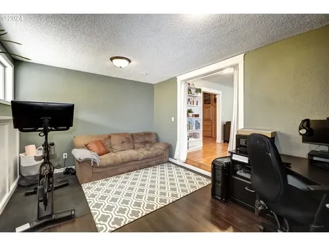2211 Se 181st Avenue Portland OR 97233