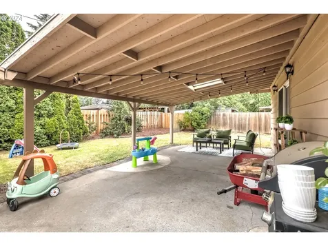 2211 Se 181st Avenue Portland OR 97233