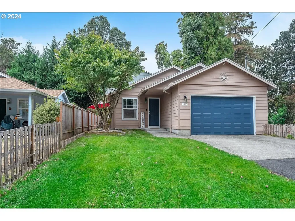 1825 3rd Street Columbia City OR 97018
