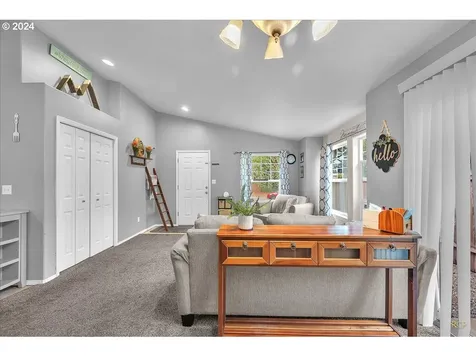 1825 3rd Street Columbia City OR 97018