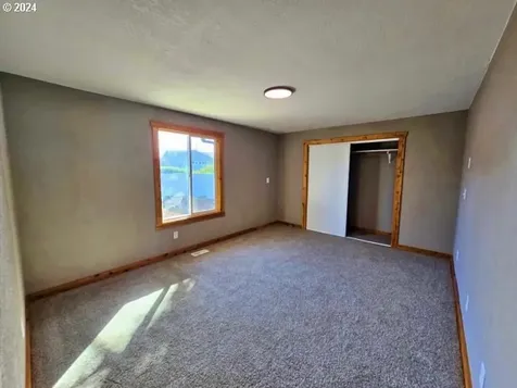 315 El Pino Avenue Lincoln City OR 97367