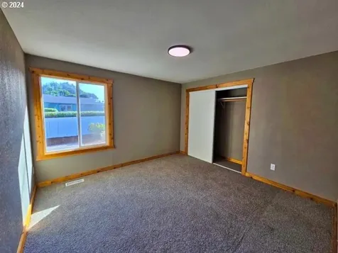 315 El Pino Avenue Lincoln City OR 97367