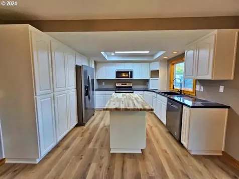 315 El Pino Avenue Lincoln City OR 97367