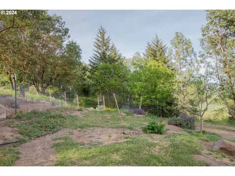 3177 Weaver Road Myrtle Creek OR 97457
