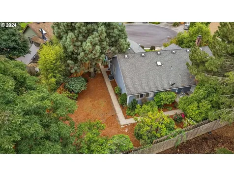 1580 Nw 175th Place Beaverton OR 97006