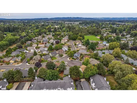 1580 Nw 175th Place Beaverton OR 97006