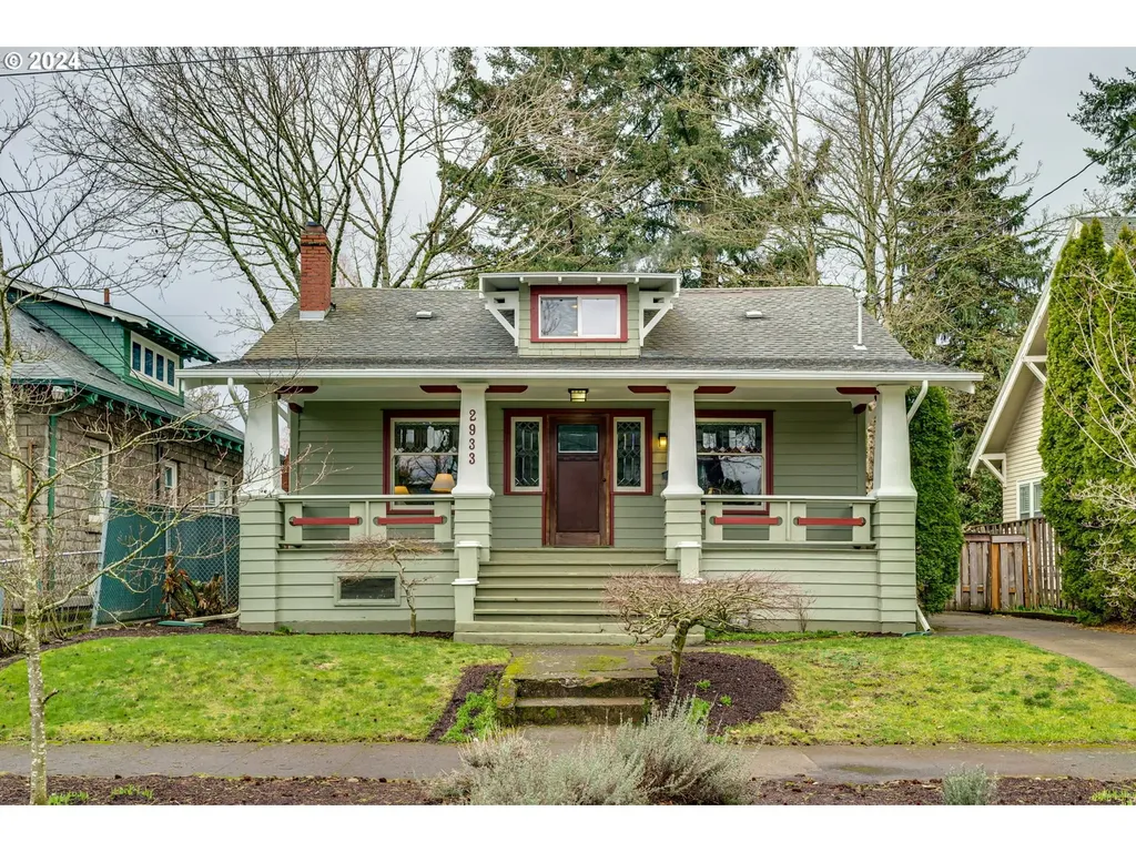 2933 Ne 61st Avenue Portland OR 97213