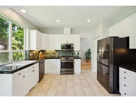 3501 SE 171st Avenue Vancouver WA 98683