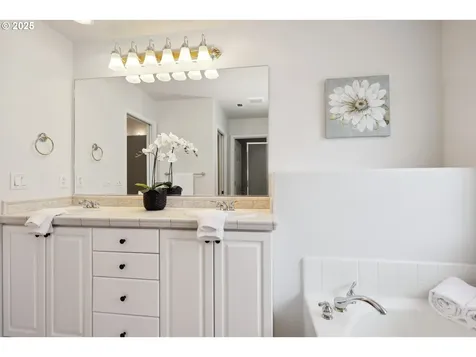 3501 SE 171st Avenue Vancouver WA 98683