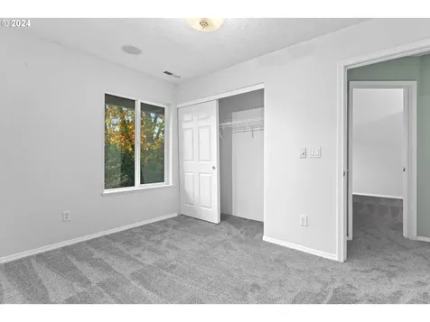3501 SE 171st Avenue Vancouver WA 98683
