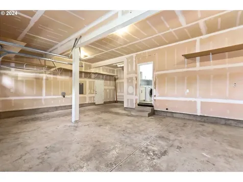 3501 SE 171st Avenue Vancouver WA 98683