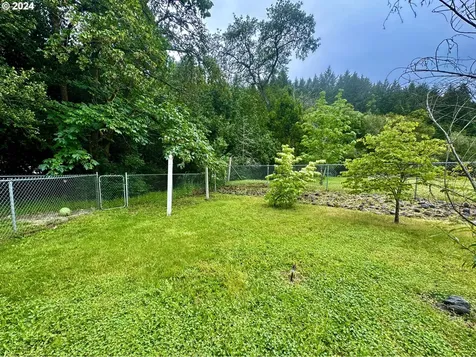270 Se Wildwood Way Myrtle Creek OR 97457