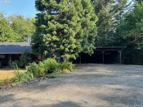 970 Sandy Bend Road Castle Rock WA 98611