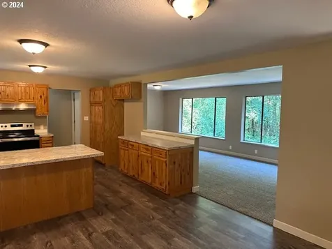 970 Sandy Bend Road Castle Rock WA 98611
