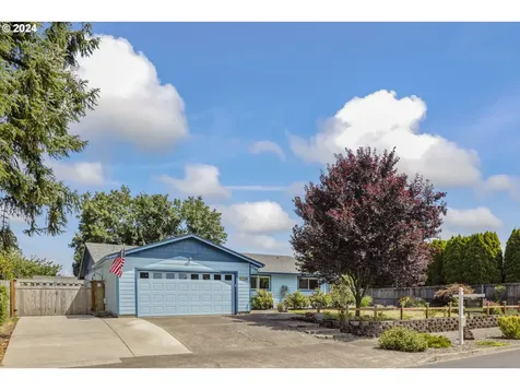 1733 Avon Way Forest Grove OR 97116