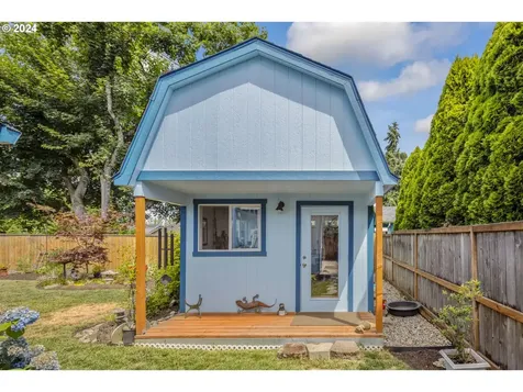 1733 Avon Way Forest Grove OR 97116