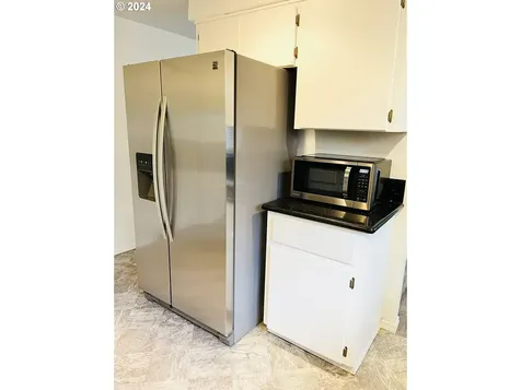 809 Se 74th Avenue Hillsboro OR 97123