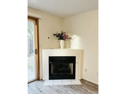 809 Se 74th Avenue Hillsboro OR 97123