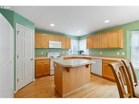 18301 NE 20th Street Vancouver WA 98684