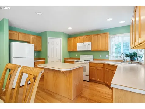 18301 NE 20th Street Vancouver WA 98684