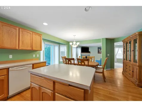 18301 NE 20th Street Vancouver WA 98684