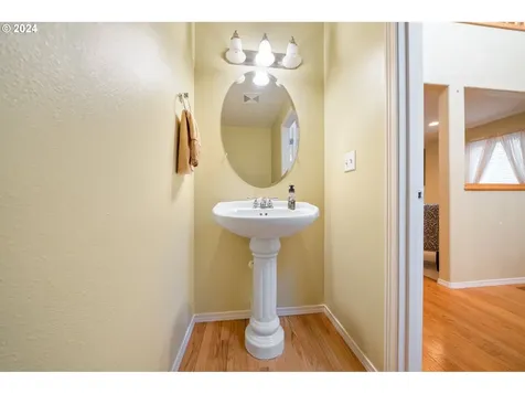 18301 NE 20th Street Vancouver WA 98684