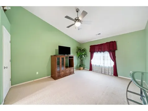 18301 NE 20th Street Vancouver WA 98684