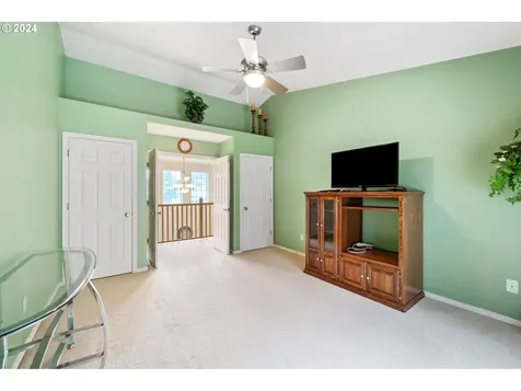 18301 NE 20th Street Vancouver WA 98684
