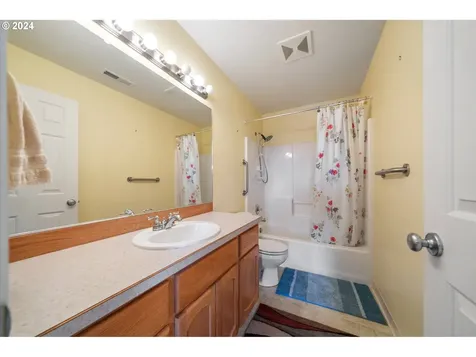 18301 NE 20th Street Vancouver WA 98684