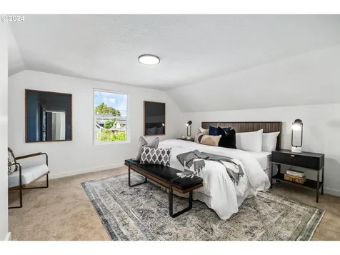5104 NE 24th Avenue Portland OR 97211