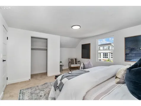 5104 NE 24th Avenue Portland OR 97211
