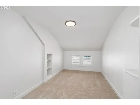 5104 NE 24th Avenue Portland OR 97211