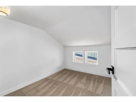 5104 NE 24th Avenue Portland OR 97211