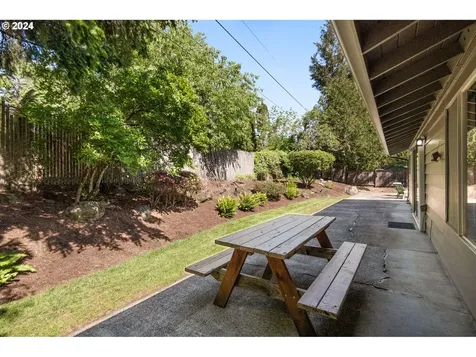9328 Sw Camille Terrace Portland OR 97223