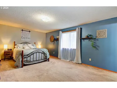 3709 NE 159th Avenue Vancouver WA 98682