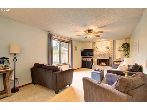 3709 NE 159th Avenue Vancouver WA 98682