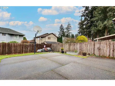 3709 NE 159th Avenue Vancouver WA 98682