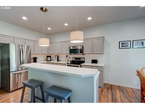 15805 Sw Redstone Drive Beaverton OR 97007