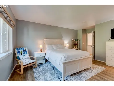 15805 Sw Redstone Drive Beaverton OR 97007