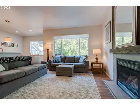 15805 Sw Redstone Drive Beaverton OR 97007