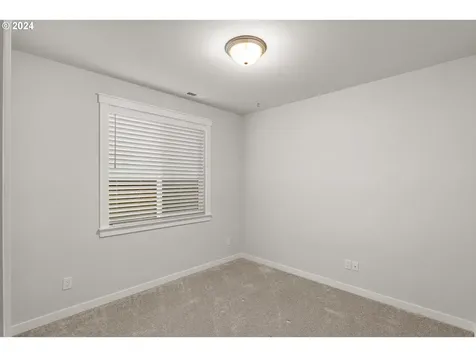 27614 SW Alder Lane Wilsonville OR 97070
