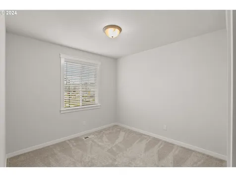 27614 SW Alder Lane Wilsonville OR 97070