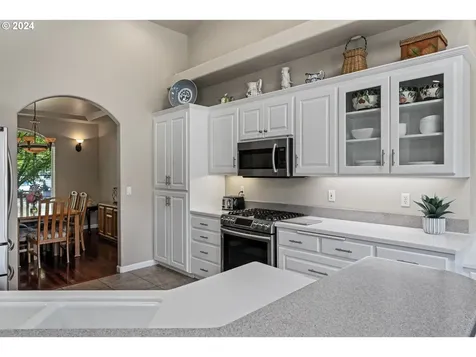 2174 Ashbury Drive Eugene OR 97408