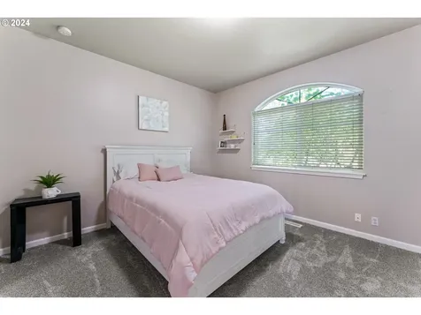 2174 Ashbury Drive Eugene OR 97408
