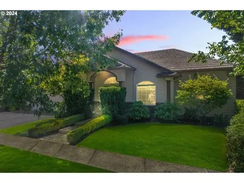 2174 Ashbury Drive Eugene OR 97408